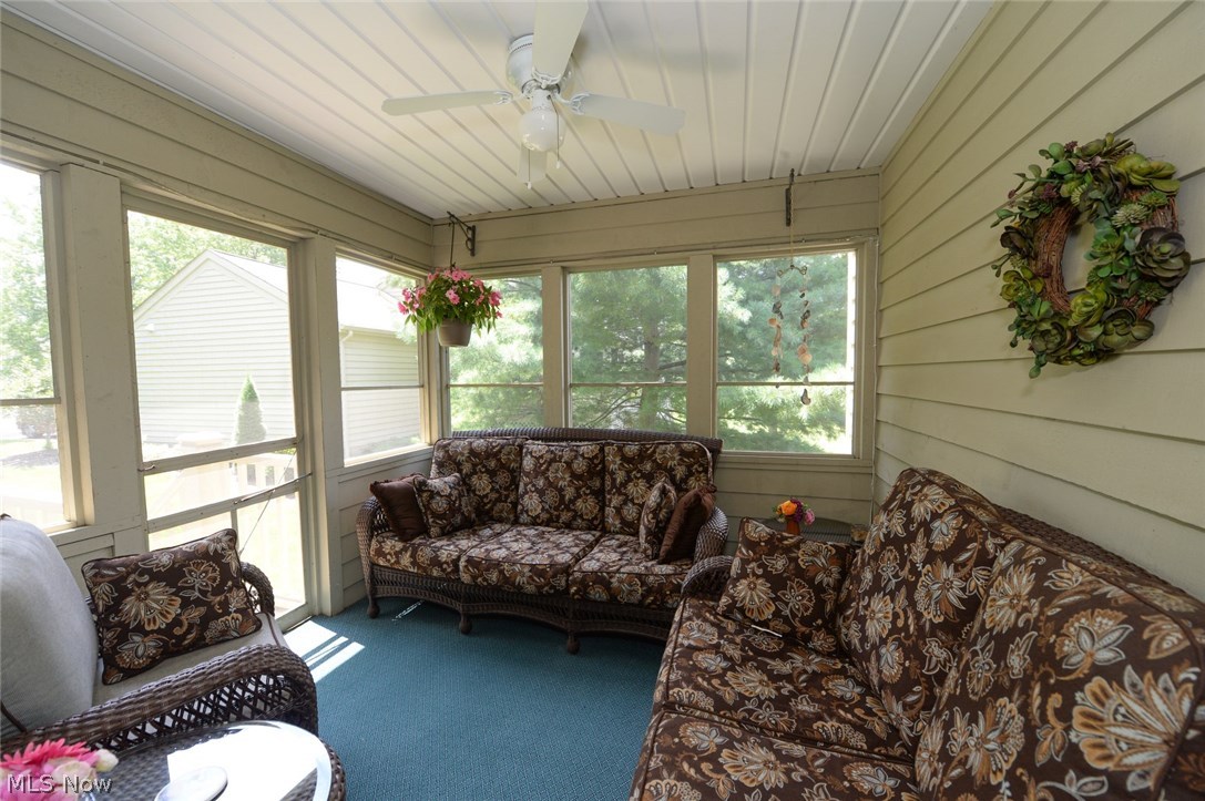 Oaks Of Aurora - Residential