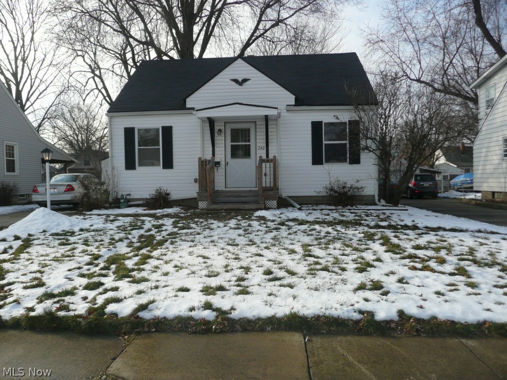 Cleveland Street - Residential Lease