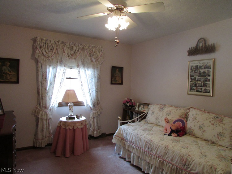 Williamsburg Homes 03 - Residential