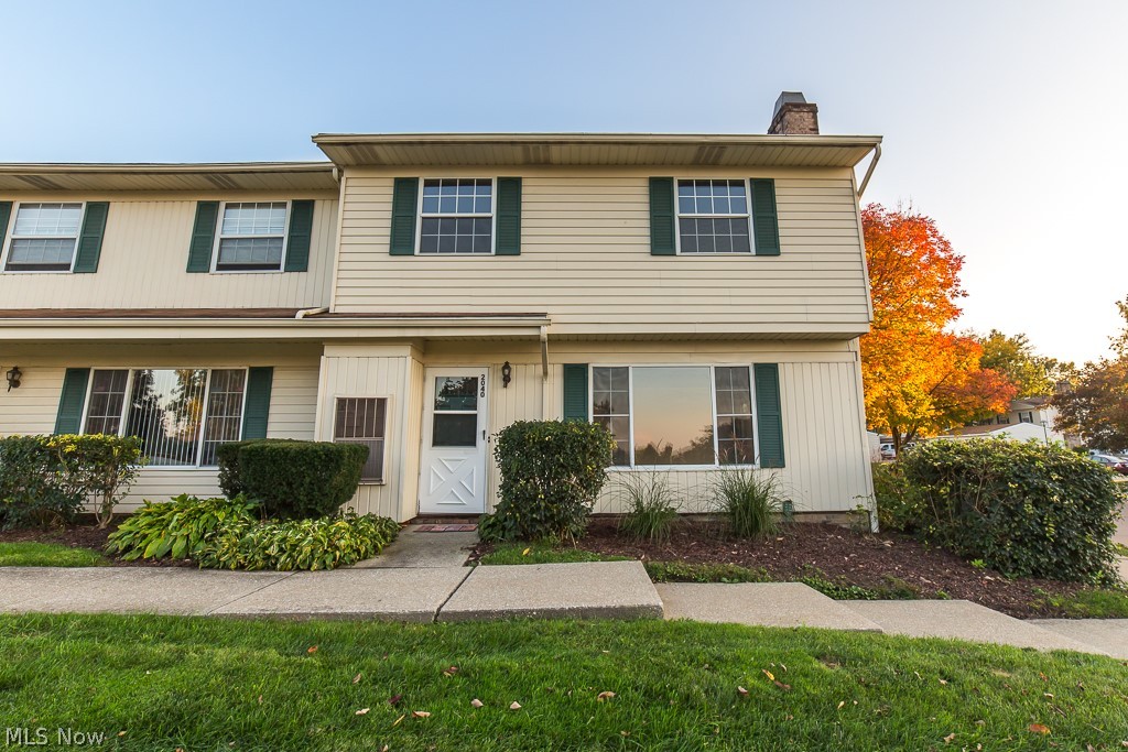 Huntington Hills Condo - Residential