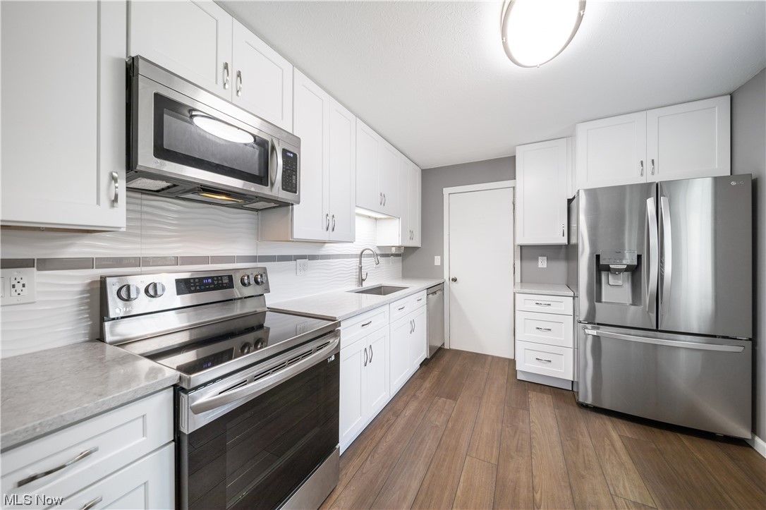 Hallmark Manor - Residential