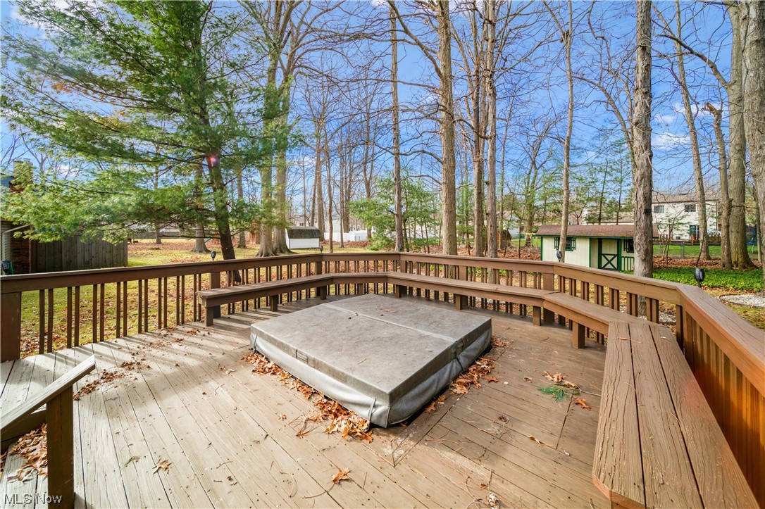 Hallmark Manor - Residential