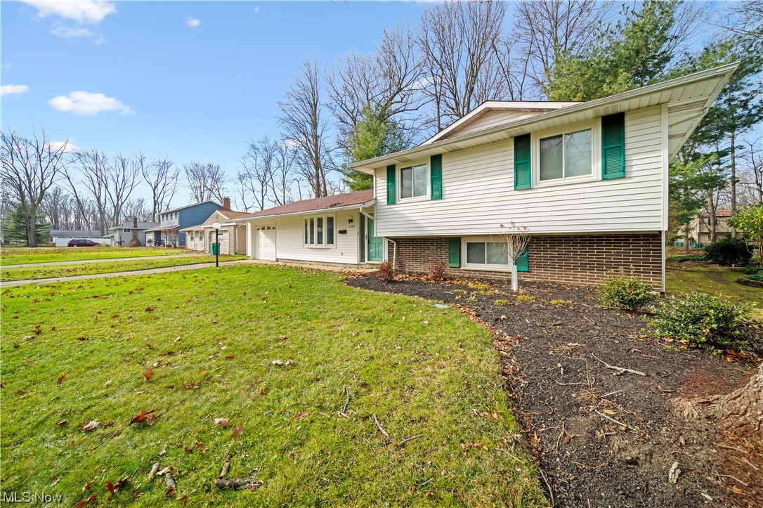 Hallmark Manor - Residential