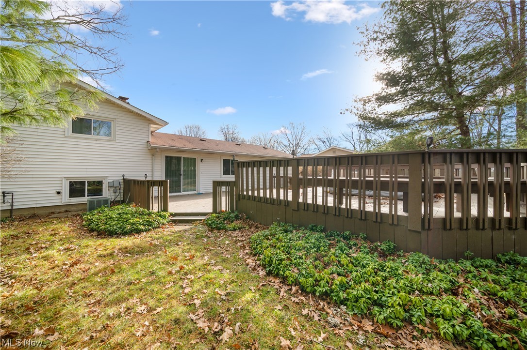 Hallmark Manor - Residential