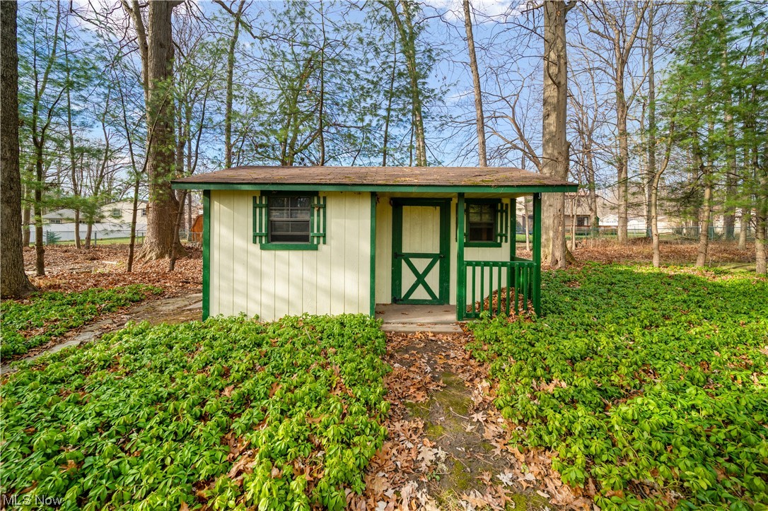 Hallmark Manor - Residential