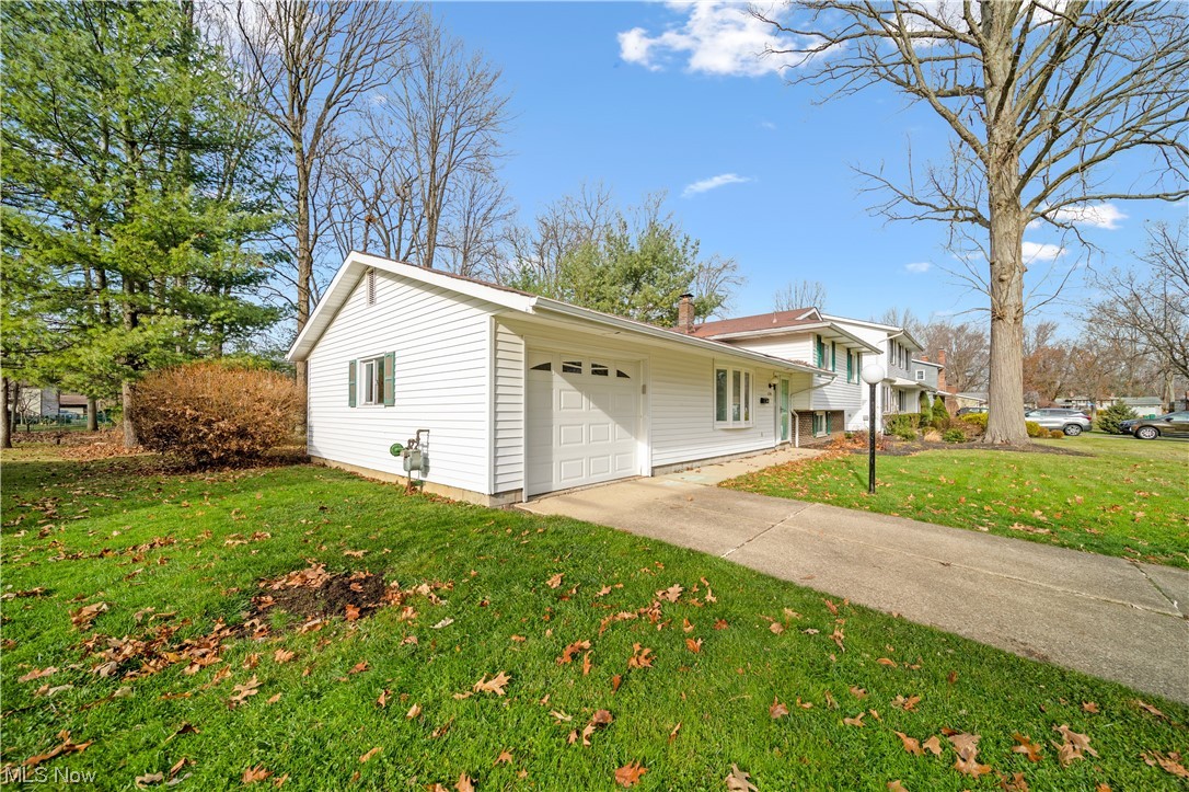 Hallmark Manor - Residential