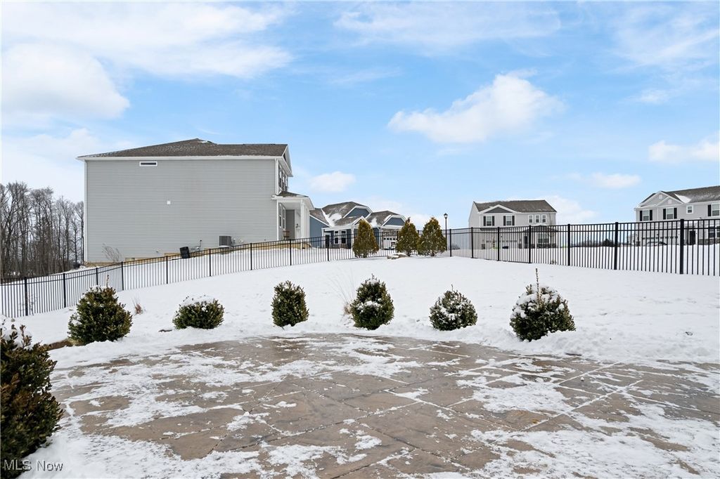 Photo of 146 Reserve Drive, Tallmadge, OH 44278 (MLS # 5182171)