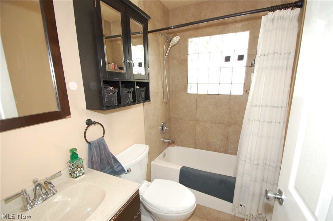 City/Canfield - Residential