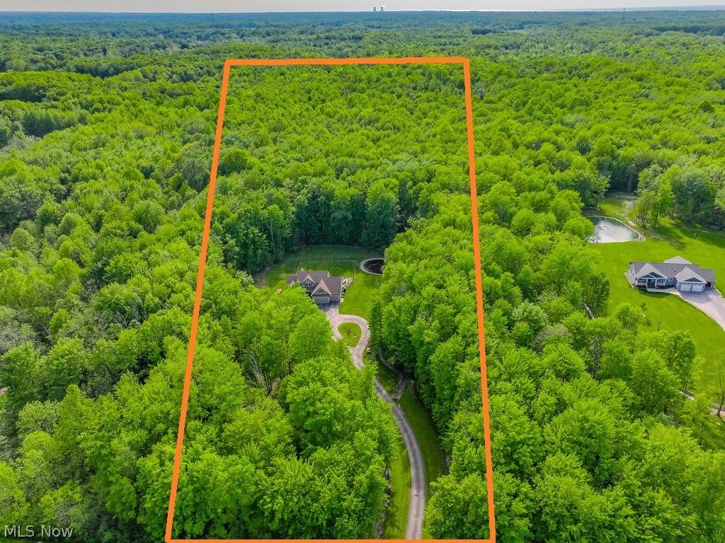 Photo of 3991 N Myers Road, Geneva, OH 44041 (MLS # 5208395)