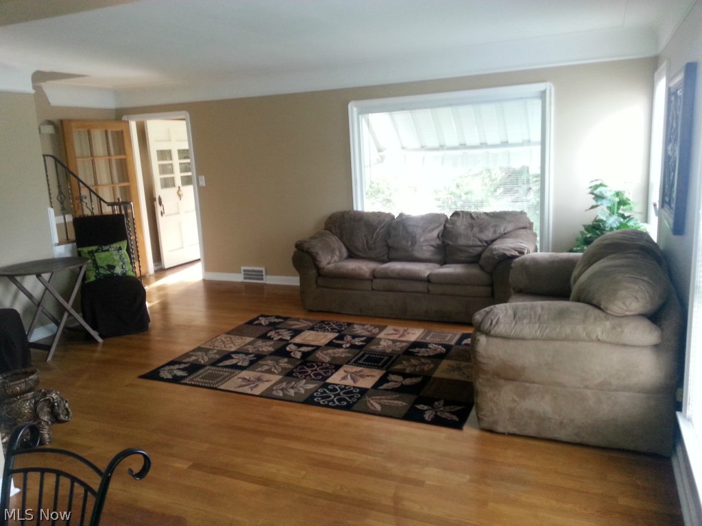 Associated Inv Companys Orcha - Residential