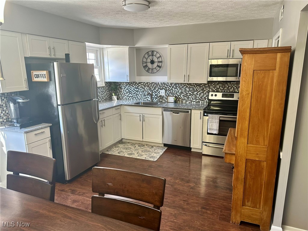 2837 Pease Drive #D408, Rocky River, Ohio image 2