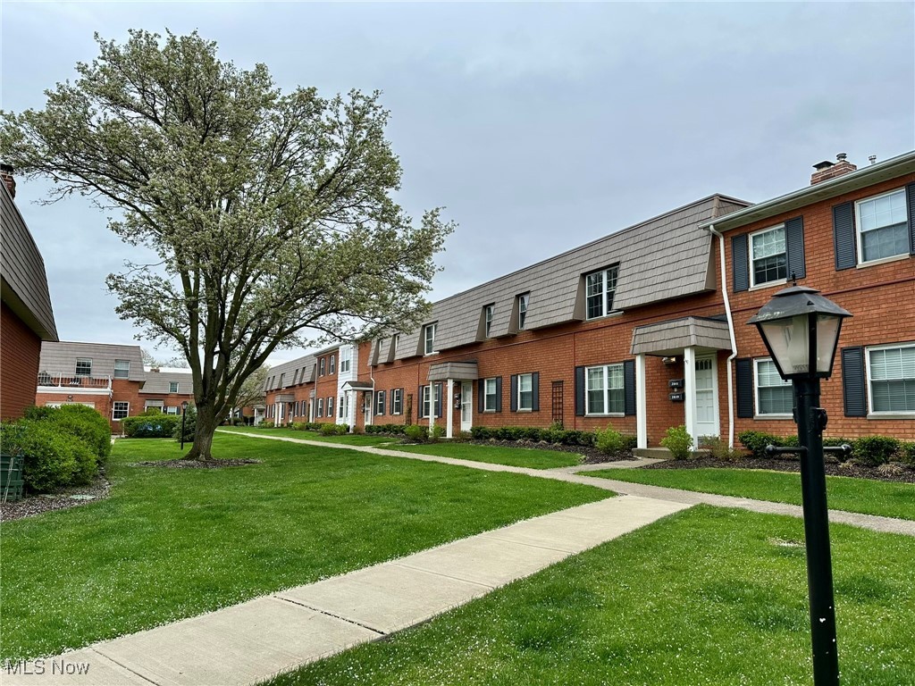2837 Pease Drive #D408, Rocky River, Ohio image 18