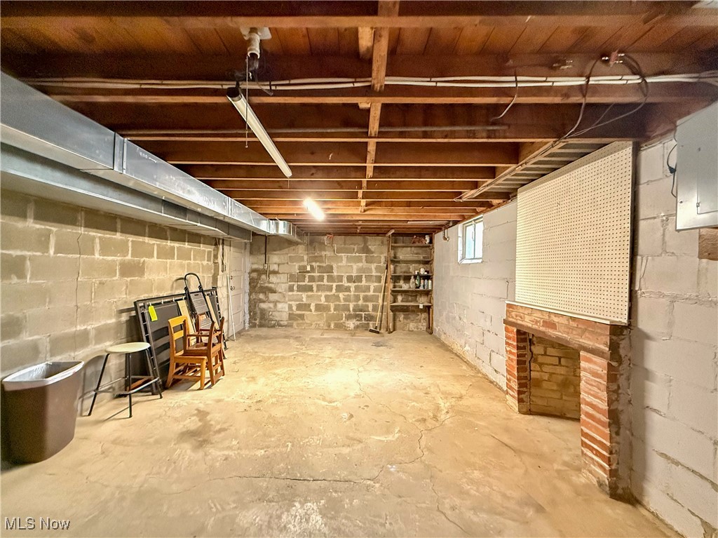 Village Chippewa Lake - Residential