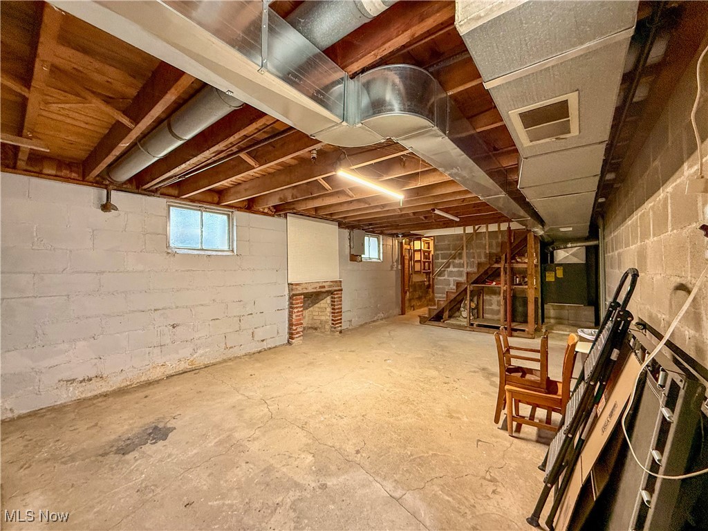 Village Chippewa Lake - Residential