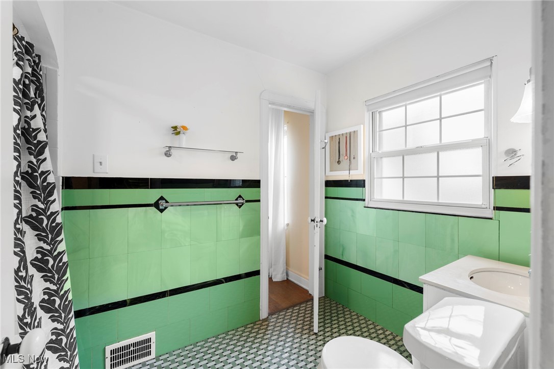 91 Kenilworth Drive, Akron, Ohio image 37