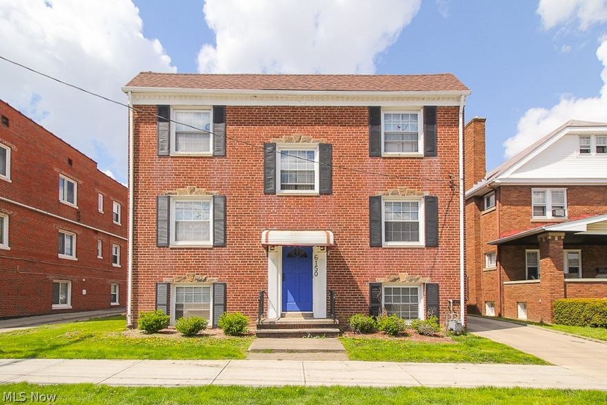 6150 Ridge Road, Apt #3, Parma - 1 bed 1 bath apt! HEAT INCLUDED!
 
$765 rent /$765 deposit //
$49 application fee per adult //
NO SMOKING //
1 time $99 non-refundable set up fee paid at lease signing //

$30/month required resident benefit package; can include personal property/liability insurance for an additional $5/month for $35/month total. //
 
All applicants are required to fill out a PetScreening app, found on our website directly on the app before being processed. Even if you have NO pets - this app must be filled out. One time, non-refundable pet fee of $200-300 per animal applies to all pets & must be paid prior to or when you pay your first month rent. (No fee for qualified assistance animals). //
 
Our app is processed through secure site: Findigs, they require ID & income verification. W/O this, your app will not be processed. They offer 24/7 chat support on their app directly for questions. //

Must see 1 bedroom 1 bathroom apartment on Ridge Road near I-480