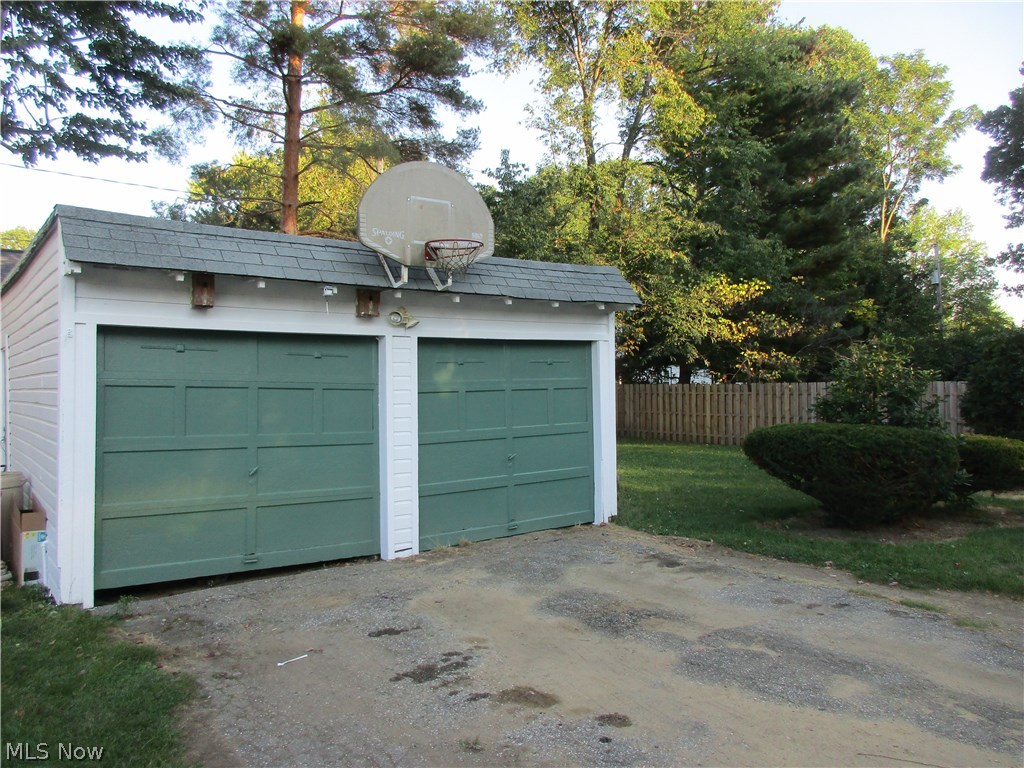 Lake Forest Park - Residential