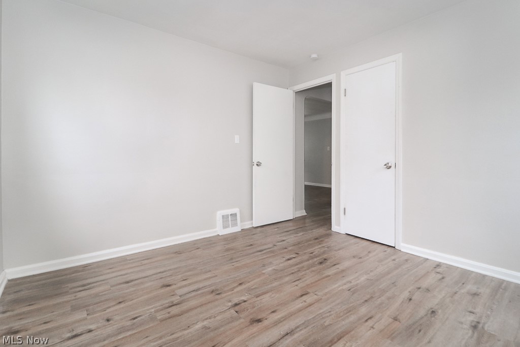 Maple Heights 02 - Residential Lease