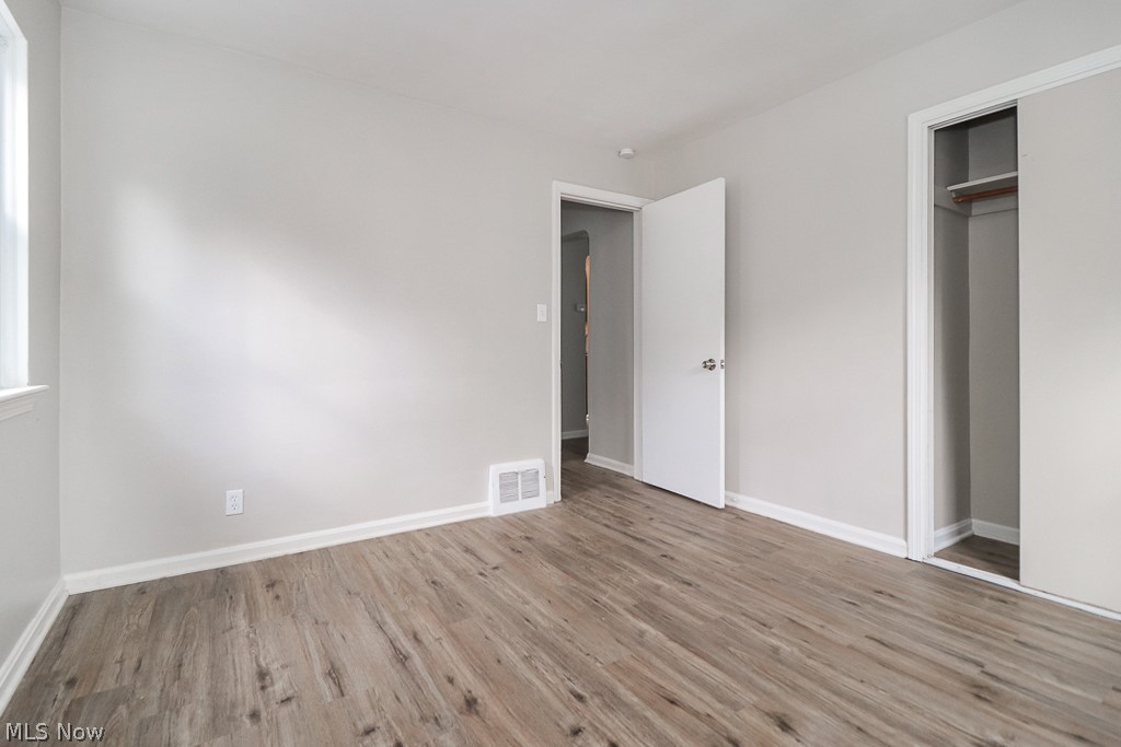 Maple Heights 02 - Residential Lease