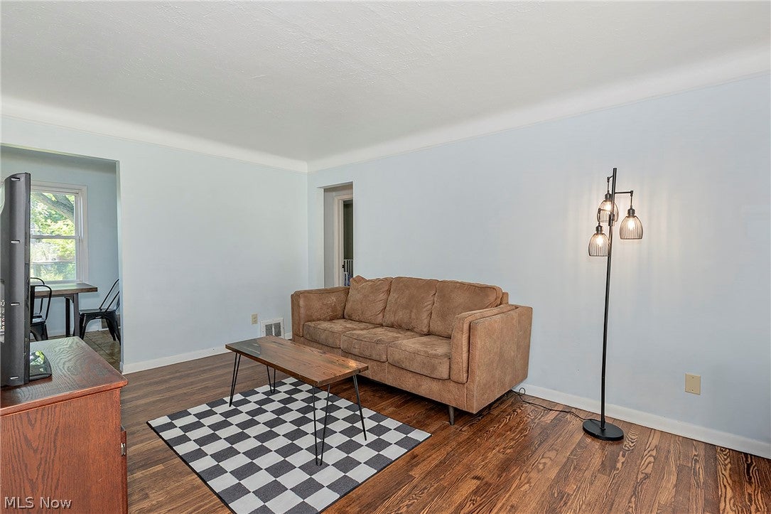 1649 Gilbert Drive