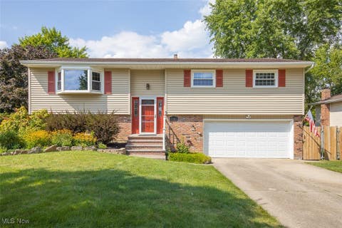 Photo for 3985 Hilltop Drive