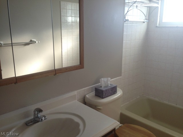 Louis Stile - Residential