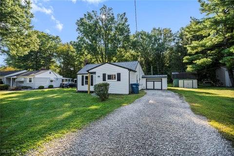 8793 Usher Road, Olmsted Twp, OH 44138 - #: 5155314
