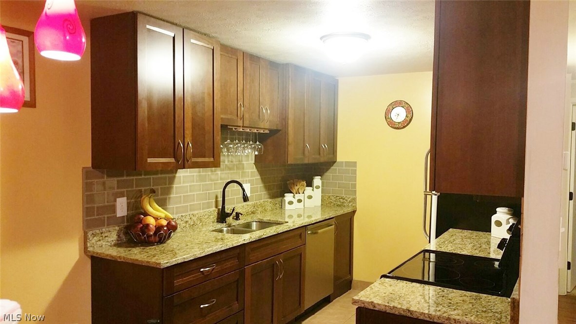 Sunrise Cove Condo - Residential