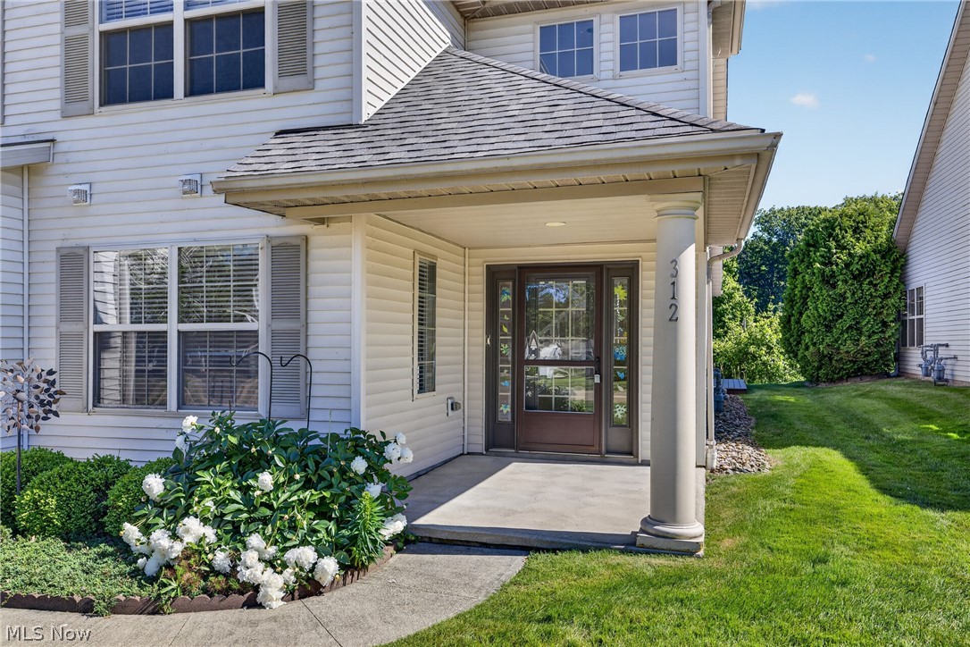 312 Lake Breeze Cove