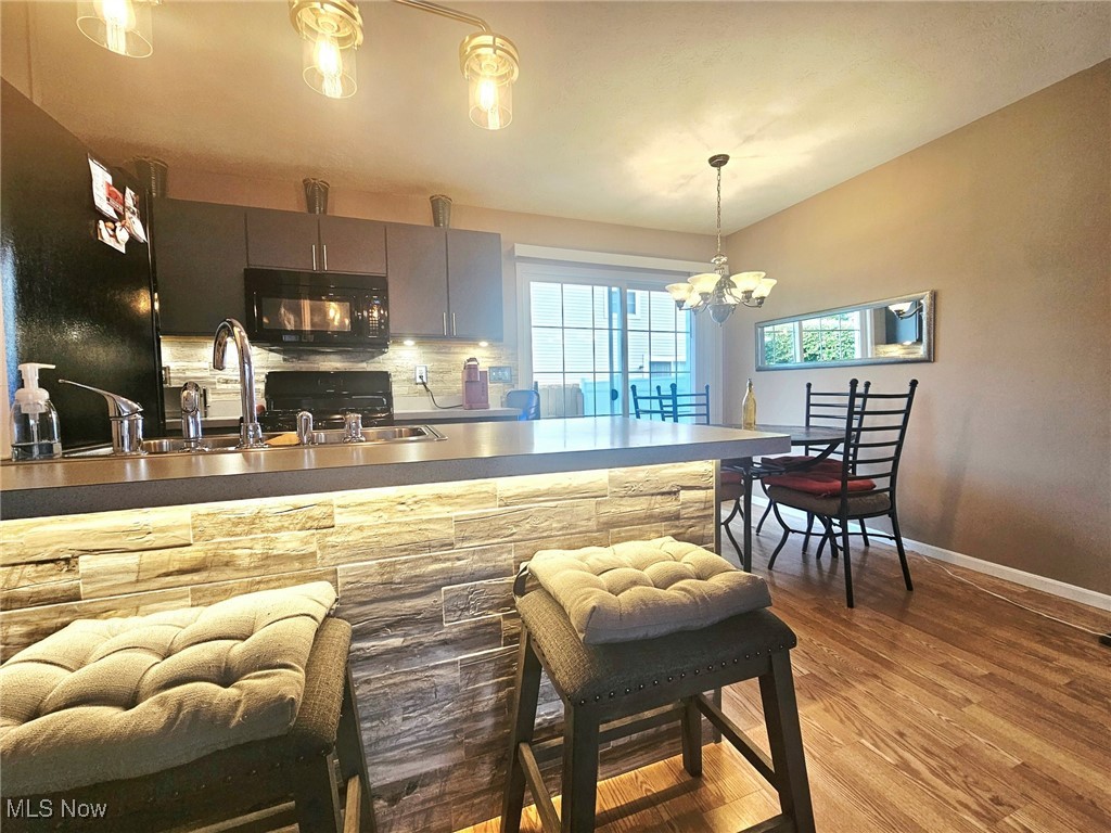3204 Deer Trail #A, Cortland, Ohio image 10