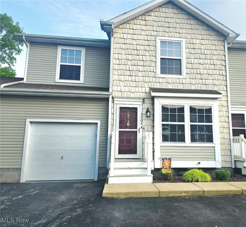 3204 Deer Trail #A, Cortland, Ohio image 3