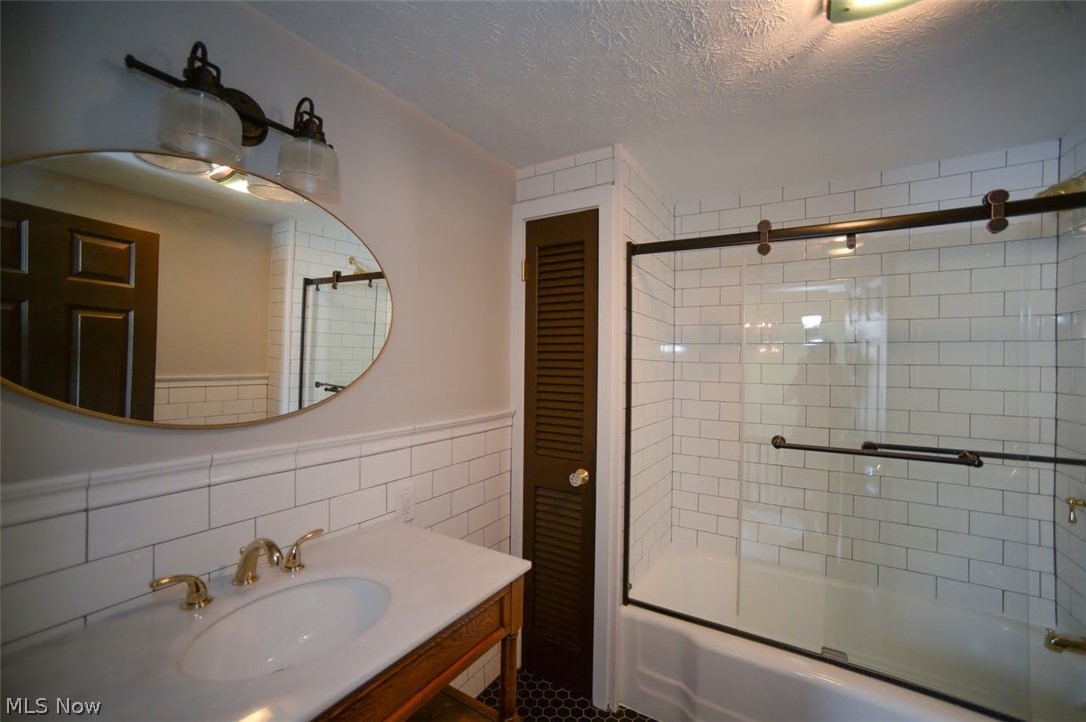 Bishop & Jones - Residential