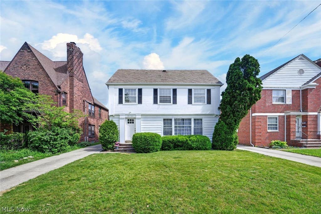 Photo of 19239 Winslow Road #Lower, Shaker Heights, OH 44122 (MLS # 5217310)