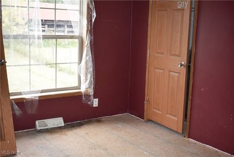 Tiny photo for 2219 State Route 170, East Palestine, OH 44413 (MLS # 5165615)