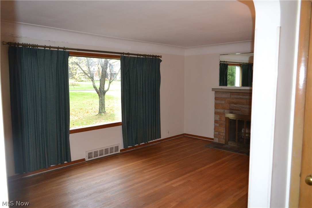 Jackson Lander Road Suburban E - Residential