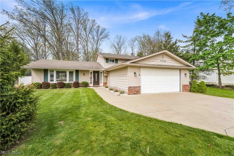 Photo for 17024 Hunting Meadows Drive
