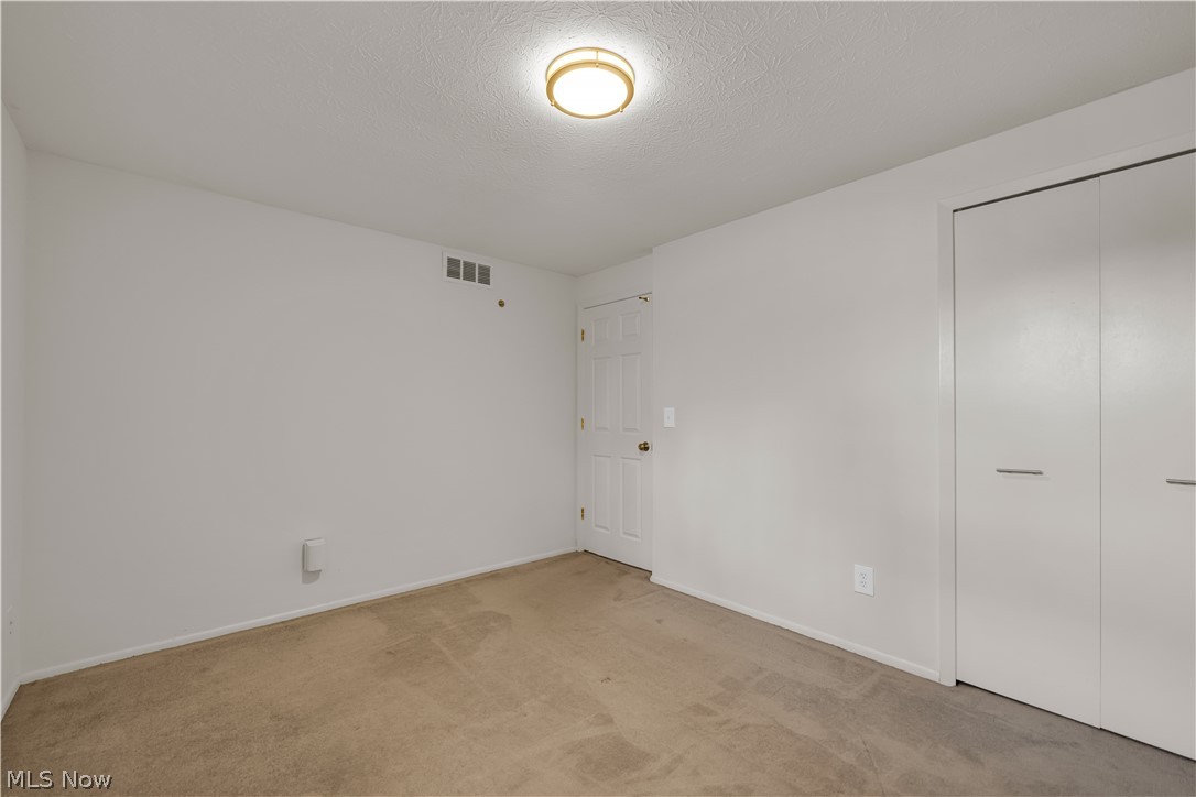 Hunting Meadows - Residential