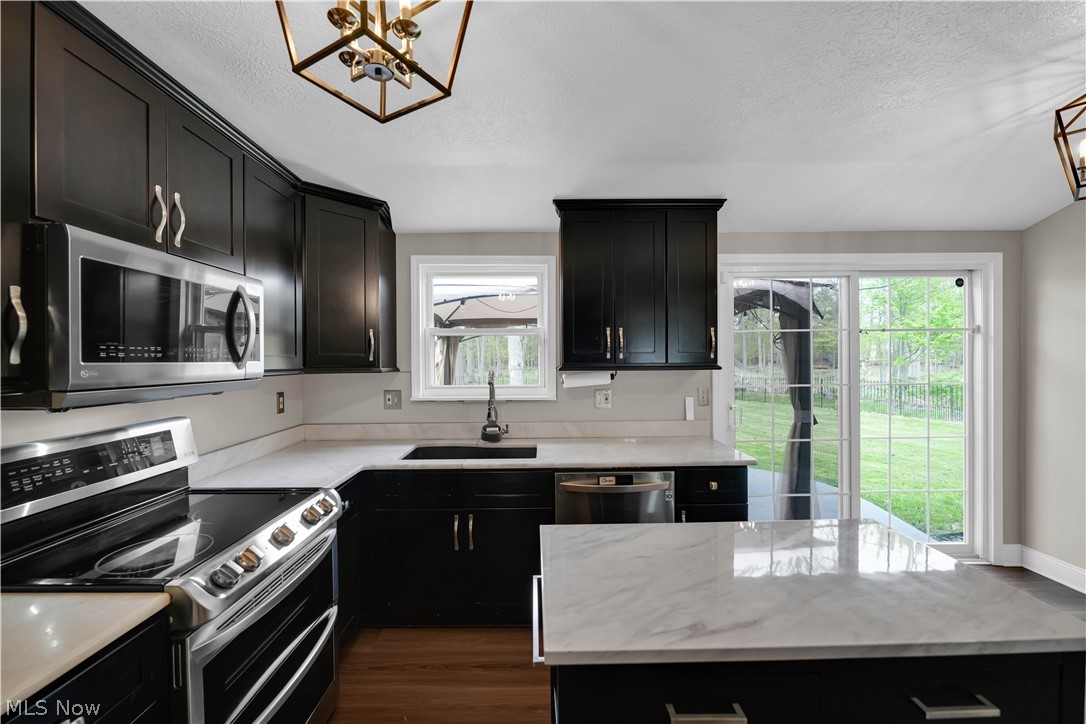 Hunting Meadows - Residential