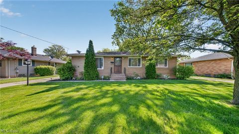 Photo of 6649 Maplehurst Road, North Olmsted, OH 44070 (MLS # 5210531)