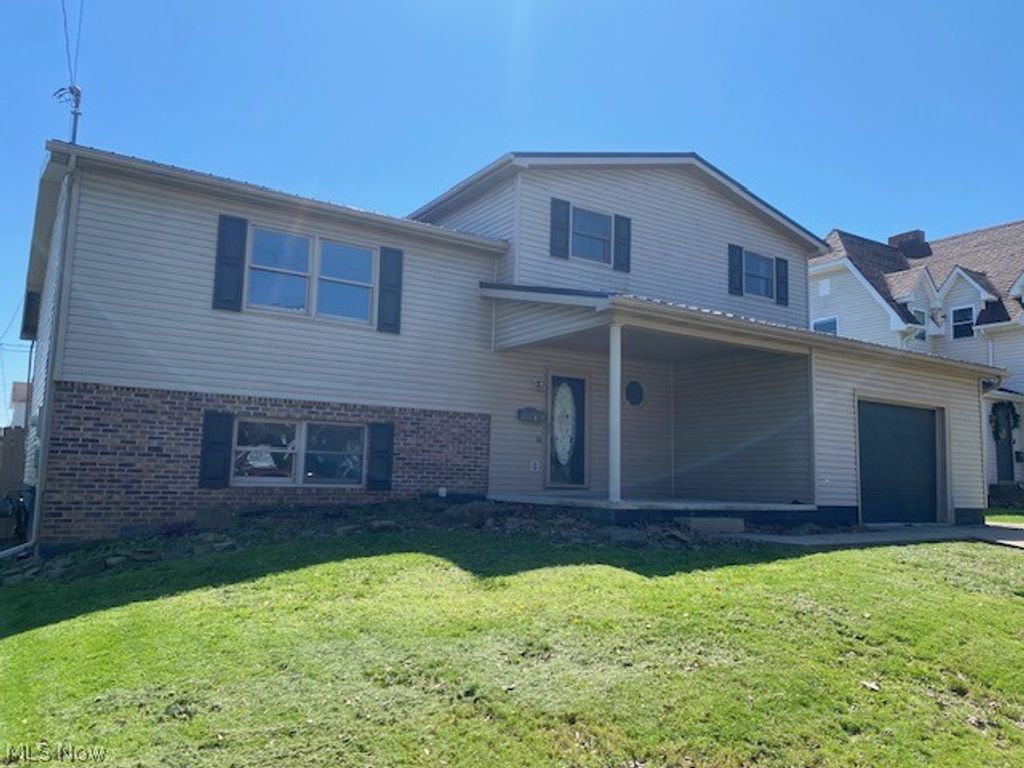 Photo of 511 Daniels Street, Toronto, OH 43964 (MLS # 5199929)