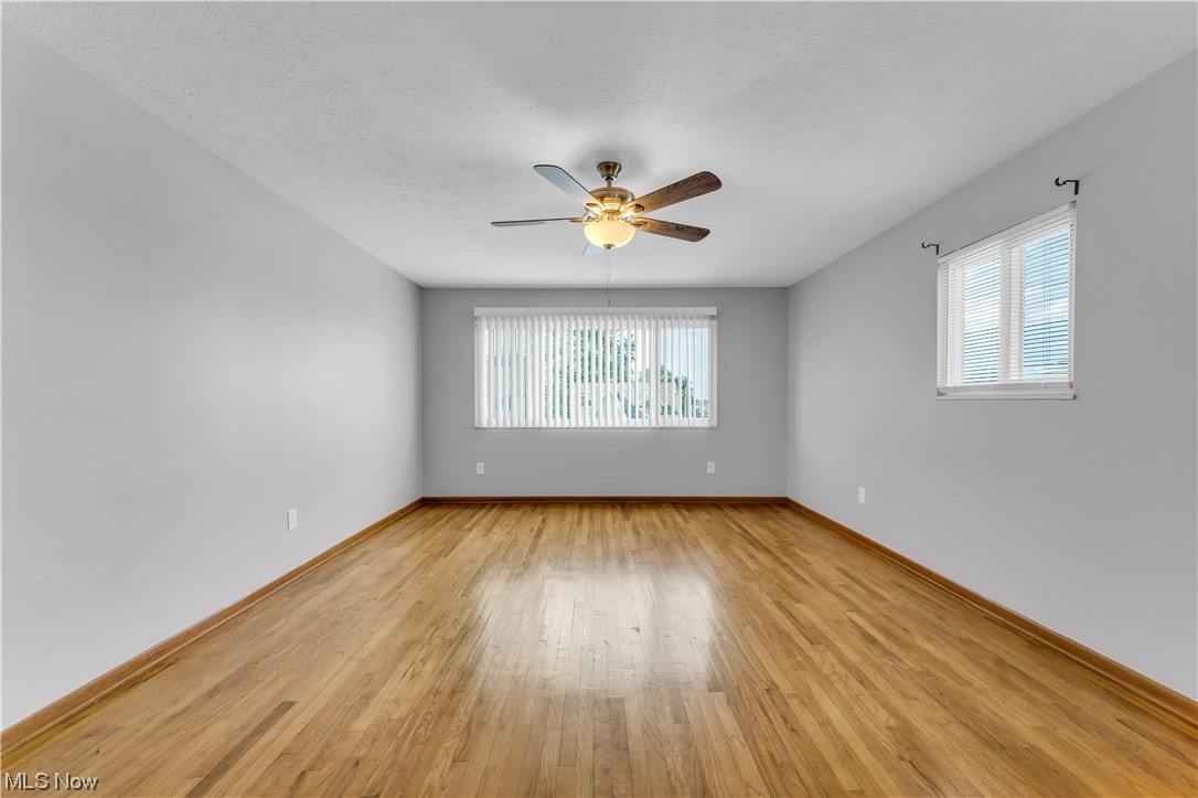 Krsconstco Resub - Residential Lease