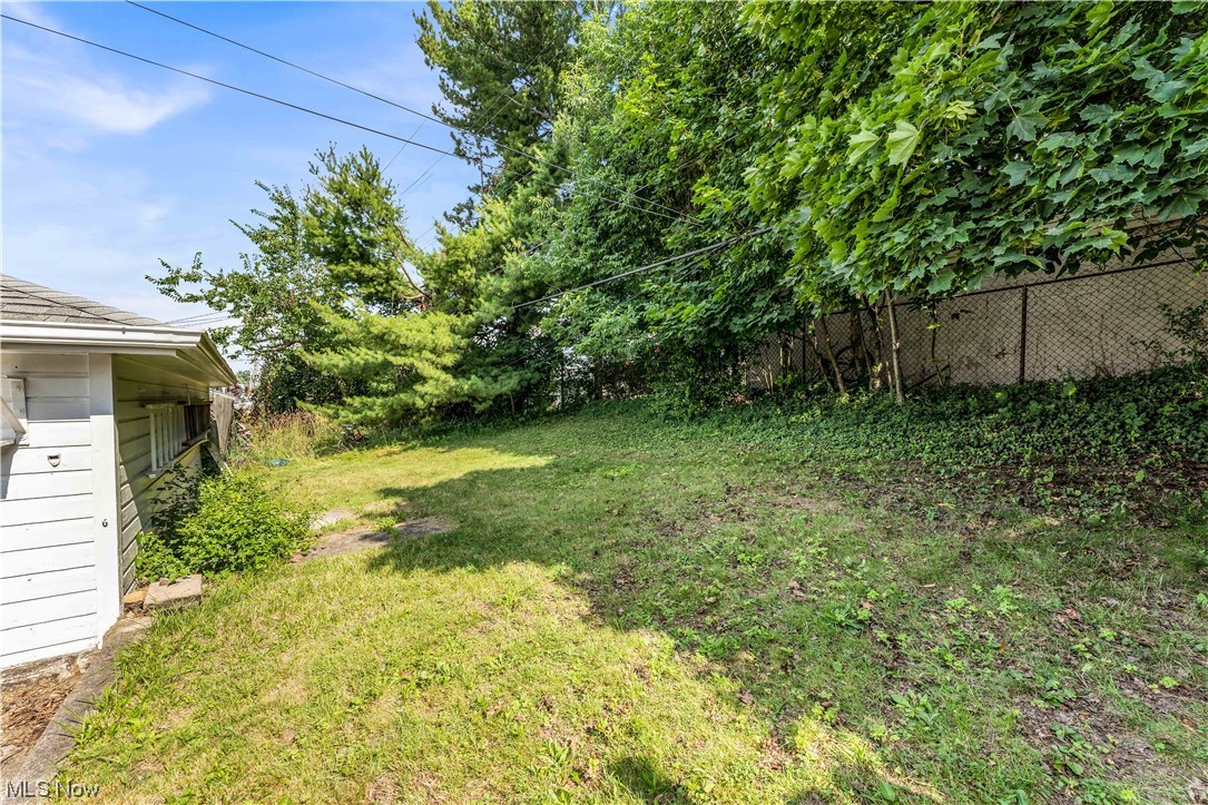 Krsconstco Resub - Residential Lease