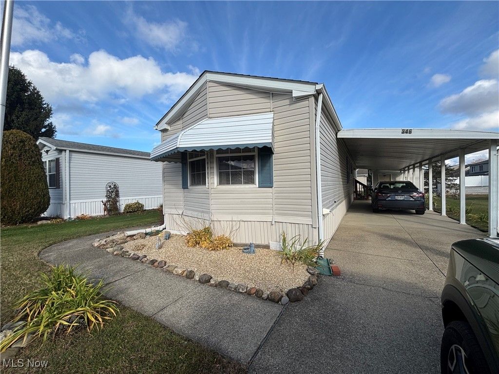 Photo of 346 Goldway Drive, Painesville Township, OH 44077 (MLS # 5174561)