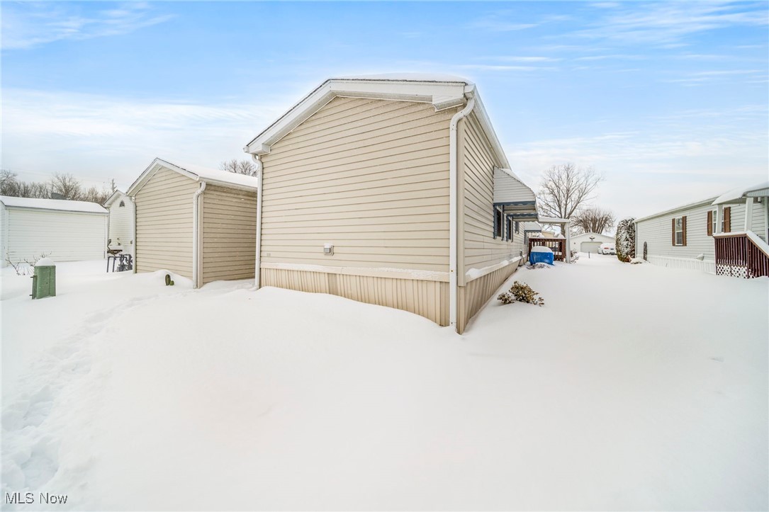 Golfway Pines - Residential