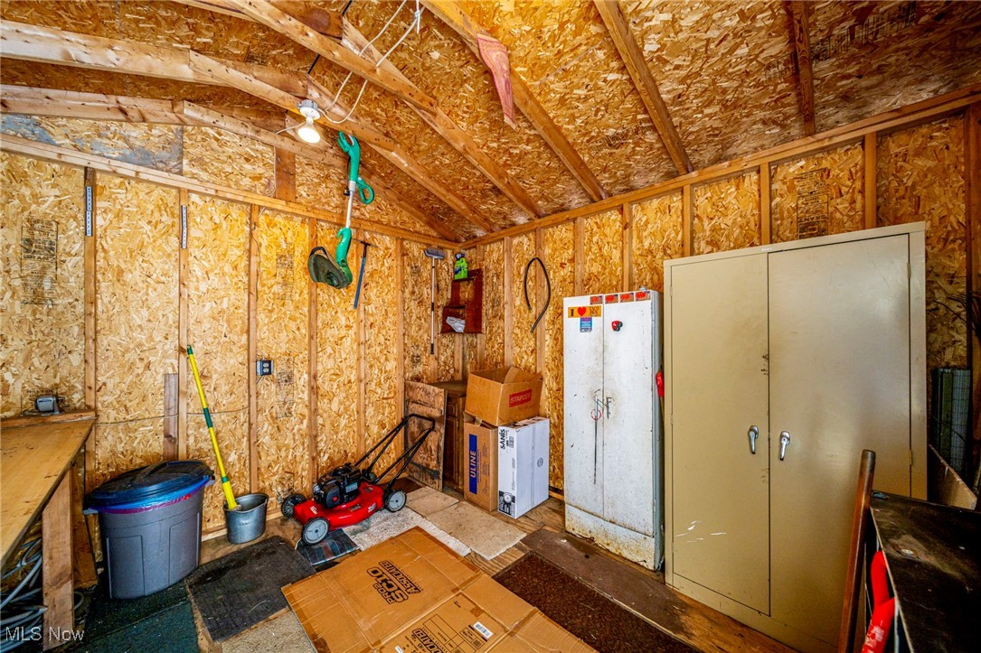 Golfway Pines - Residential