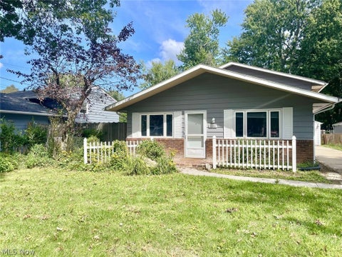 Homes For Sale - 4885 Lear Nagle Road<br/> North Ridgeville, OH 44039