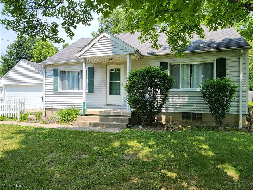 Welcome home to an adorable Cape Cod! The upstairs has been converted to a large primary bedroom with ample closet space & en suite! Host to many updates and features throughout. Pleasant neighborhood and beautiful yard complete with back patio, shed, & kennel area. Ready to make your own!