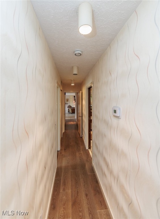 10830 Gate Post Road, Strongsville, Ohio image 24