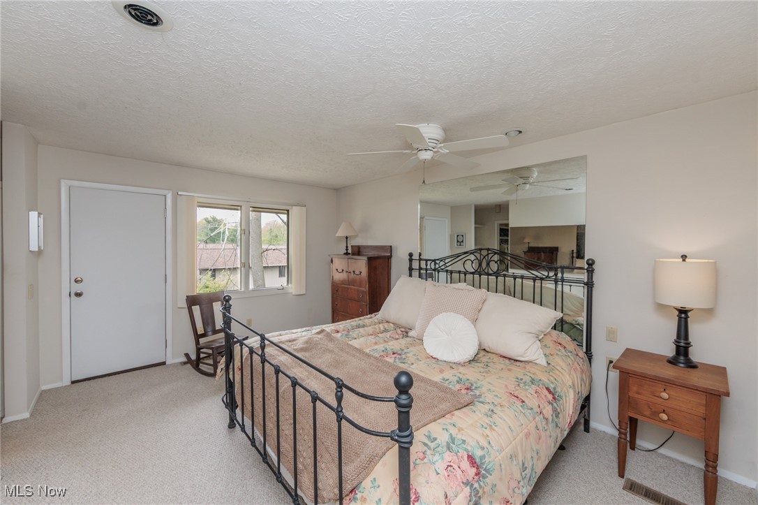 10830 Gate Post Road, Strongsville, Ohio image 20