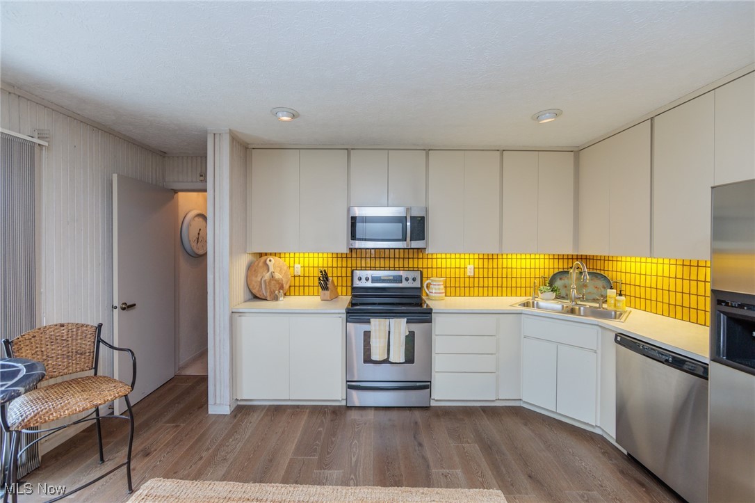 10830 Gate Post Road, Strongsville, Ohio image 30